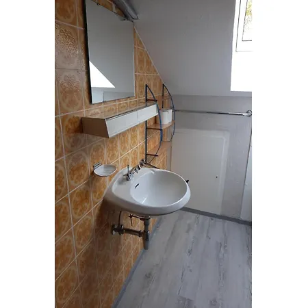 Apartment Zentral Gelegene Mit Garten *